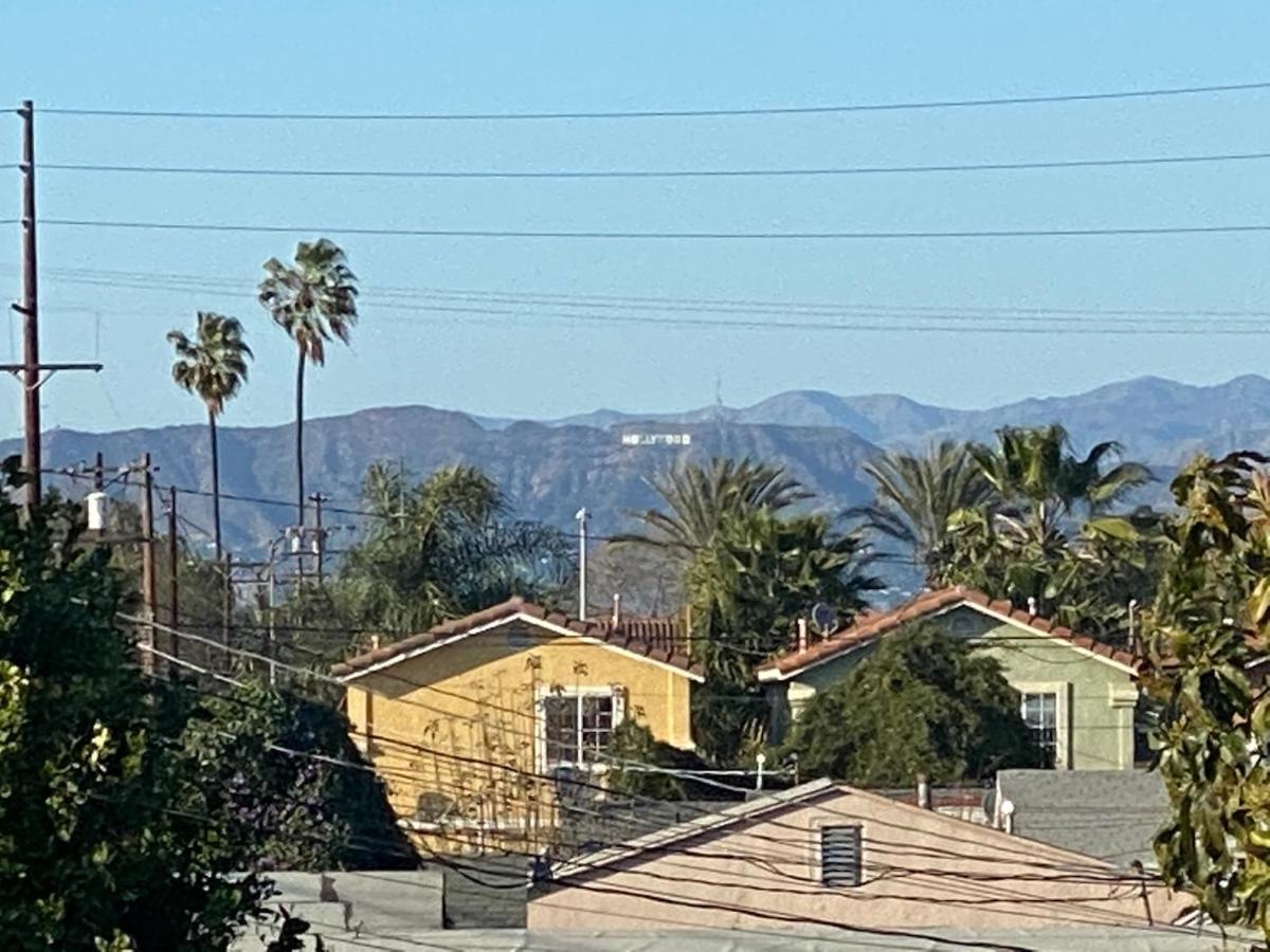 Private Room In Los Angeles With Wifi, Tv, And View Of Hollywood Sign & Shared Kitchen Exteriör bild