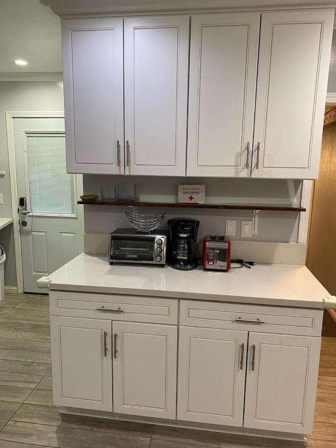 Private Room In Los Angeles With Wifi, Tv, And View Of Hollywood Sign & Shared Kitchen Exteriör bild